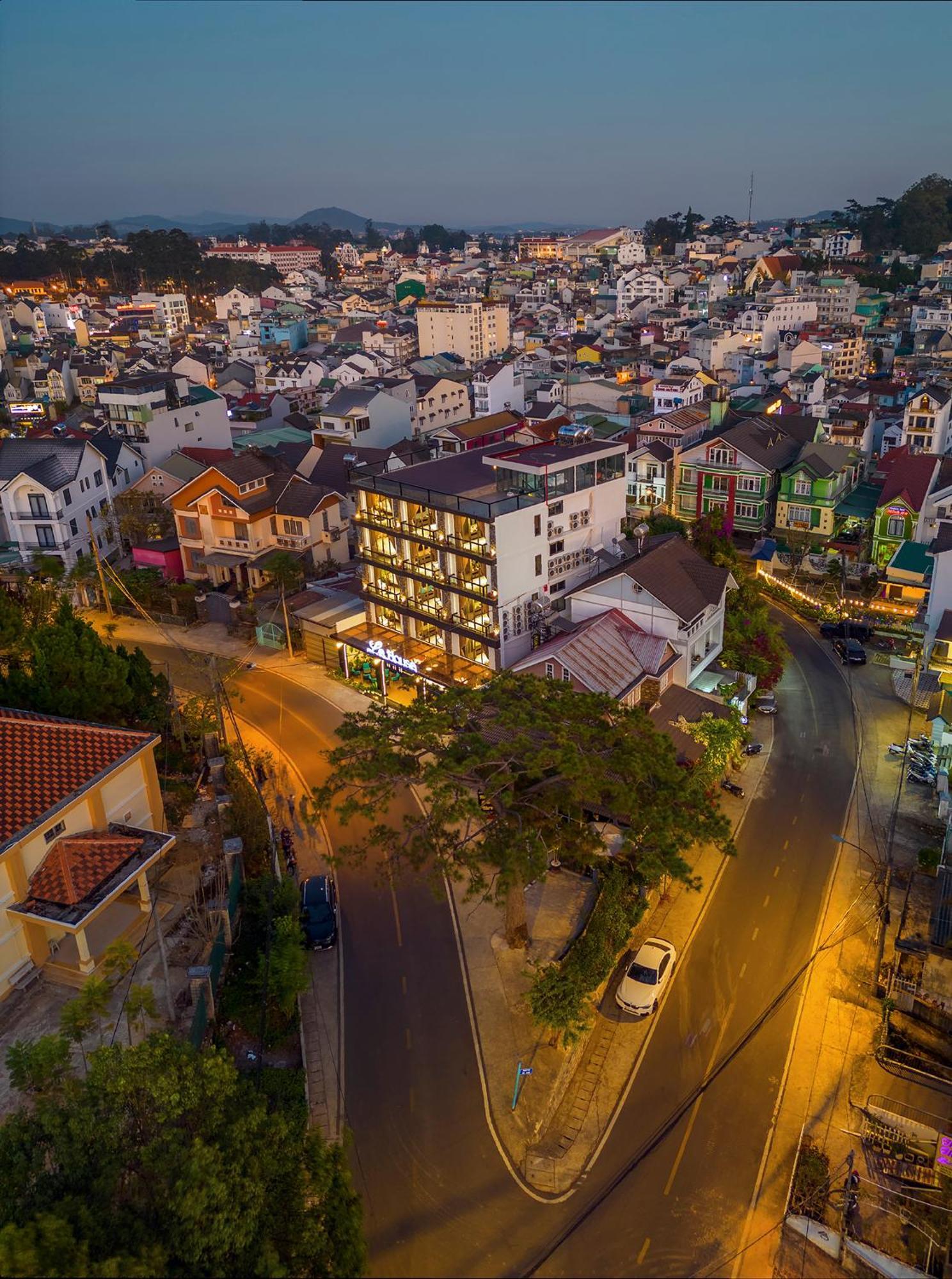 Le House Dalat Hotel Exterior photo
